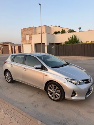 Toyota Auris 2013