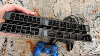 PS4 (PlayStation 4) + 2 Mandos