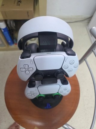 Soporte PS5 Mandos y Auriculares