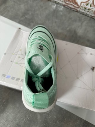 Zapatillas Retro Trend Verdes y Amarillas