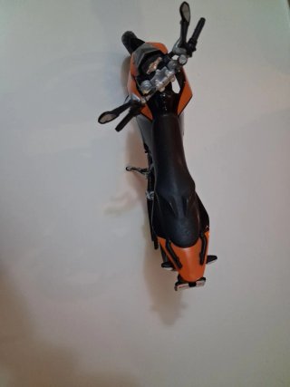 Maisto Moto KTM 690 Duke 1:12