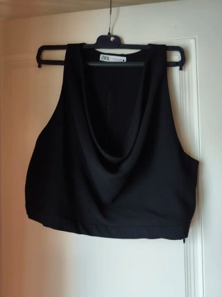 Blusa crop top Zara