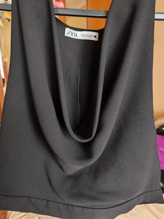 Blusa crop top Zara
