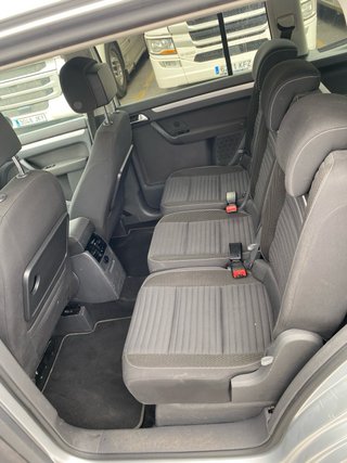 Volkswagen Touran 1.6 TDI 105 CV Diésel | Manual |