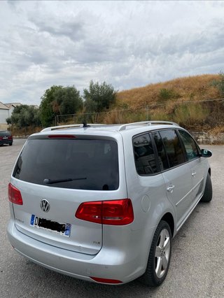 Volkswagen Touran 1.6 TDI 105 CV Diésel | Manual |