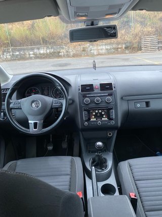 Volkswagen Touran 1.6 TDI 105 CV Diésel | Manual |
