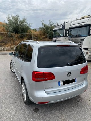 Volkswagen Touran 1.6 TDI 105 CV Diésel | Manual |