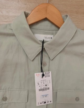 Mono corto Zara verde talla L