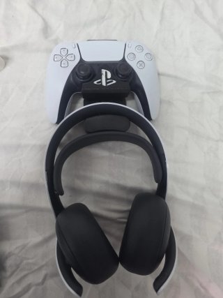 Soporte Mando y Auriculares PS5