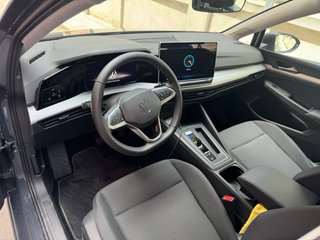 Volkswagen Golf 2025