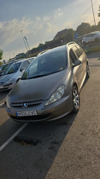 Peugeot 307 2005 se entrega como parte de pago