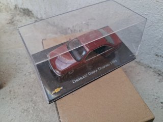 Chevrolet Omega Diamond 1994 1:43