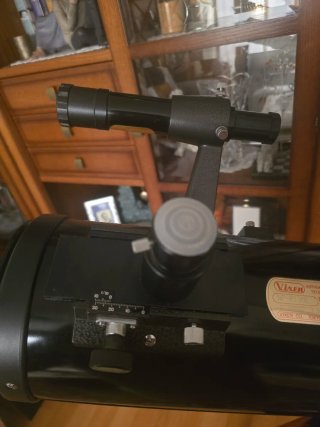 Telescopio Vixen NP-R130E Japón Montura y oculares