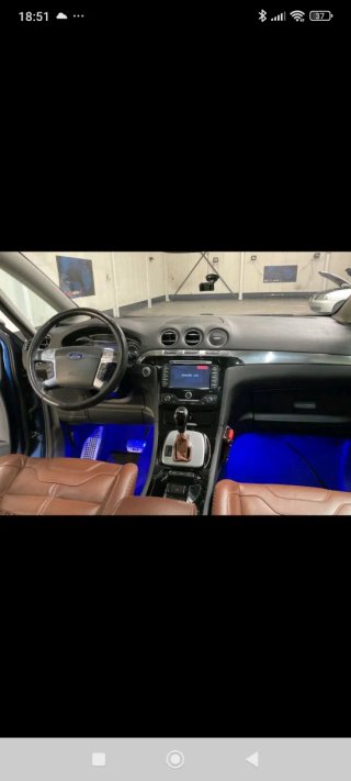 Ford S-MAX 2011