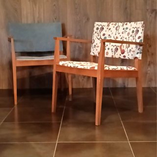 2 Butacas Andreu World Tela y Madera