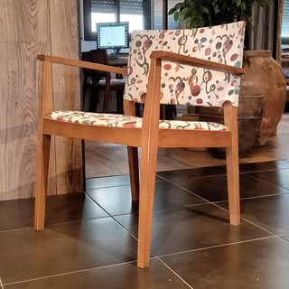 2 Butacas Andreu World Tela y Madera