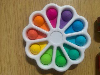 Lote Juguetes Antiestrés y Shopkins
