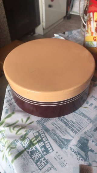 Caja de galletas Fontaneda vintage
