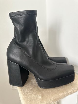 Botines elásticos plataforma negros