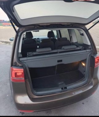 Volkswagen Touran 2011