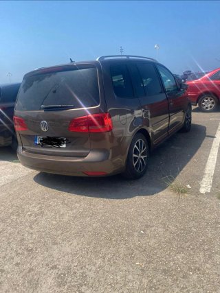 Volkswagen Touran 2011
