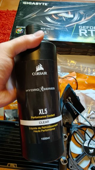 Gigabyte RTX 2080 SUPER GAMING OC WATERFORCE