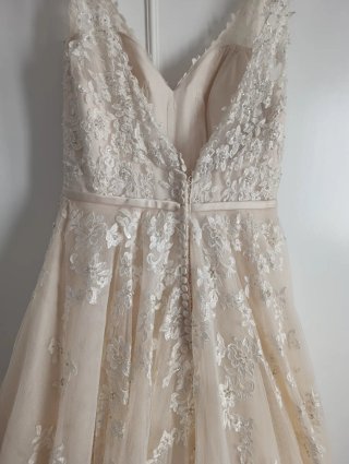 Vestido de Novia Beige y Blanco