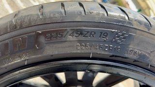 4 ruedas compl. Seat Ateca 19 Originales, aleación