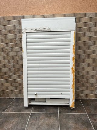 Ventana aluminio corredera Con persiana
