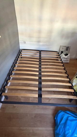 Somier de madera y metal