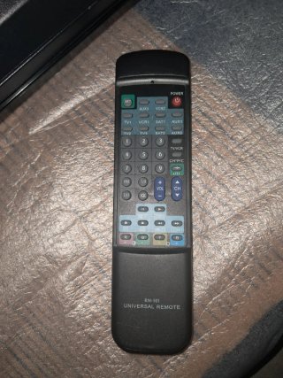 Mando a distancia universal RM-101