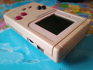 Nintendo Game Boy Classic Gris