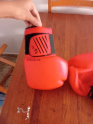 Guantes de Boxeo Outshock 14 oz ROJO