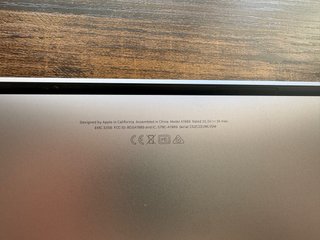 MacBook Pro 13” 2019 Touch Bar i5 8GB 1TB
