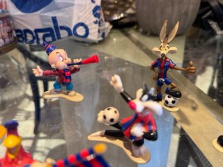 Figuras Looney Tunes Barça