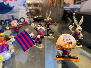 Figuras Looney Tunes Barça