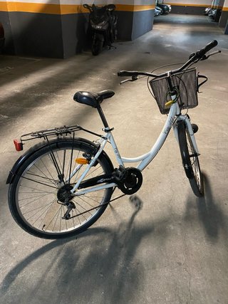 Bicicleta de paseo blanca 26” 6 marchas/cambios