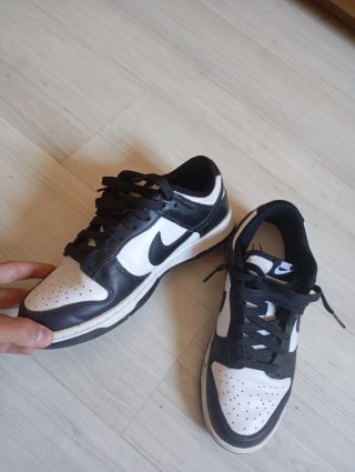 Nike Dunk Low Panda