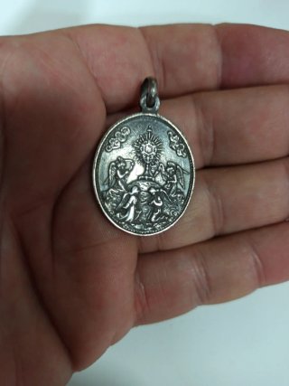 Medalla religiosa Antigua de plata