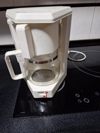 Cafetera Fagor Melita 10 tazas. Se regalan filtros