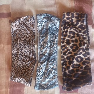 Conjunto 3 tops leopardo y serpiente XS