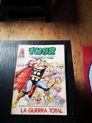 Dos retro comics de marvel
