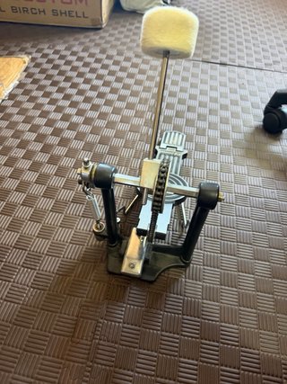 Pedal Bombo Sonor