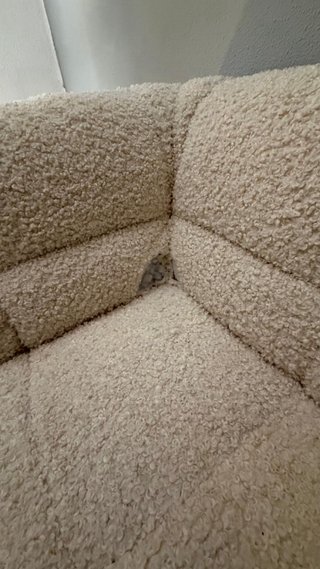 Sofá modular borreguito beige, tiene 9 meses.