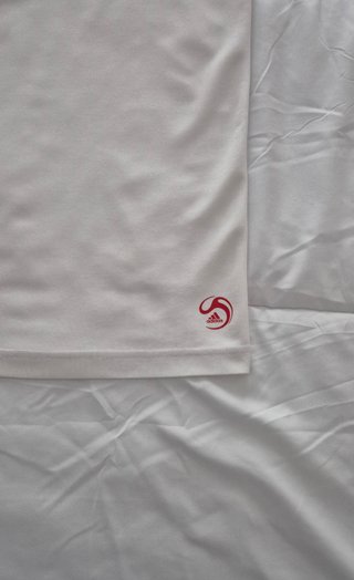 Camiseta Adidas F50 blanca con letras rojas