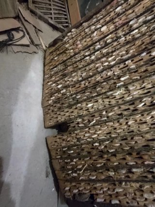 Trillo antiguo de madera