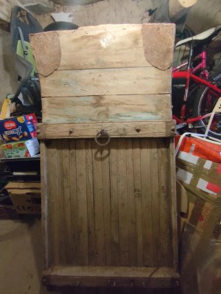 Trillo antiguo de madera