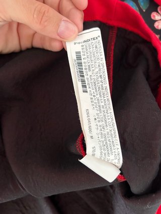 Vestido rojo Zara de neopreno talla M.