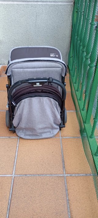 Silla de paseo Nurse by Jane compacta