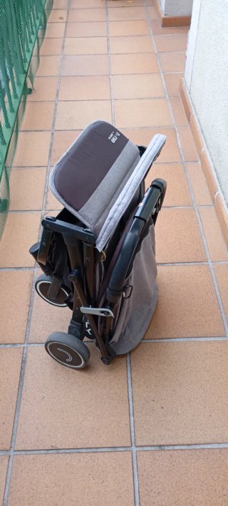 Silla de paseo Nurse by Jane compacta